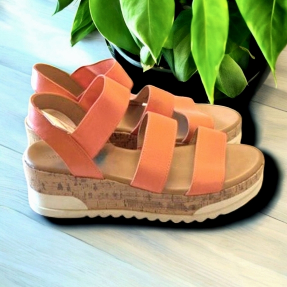 🩴NWT! Universal Thread Cork Platform Sandals w/ Rubber Soles